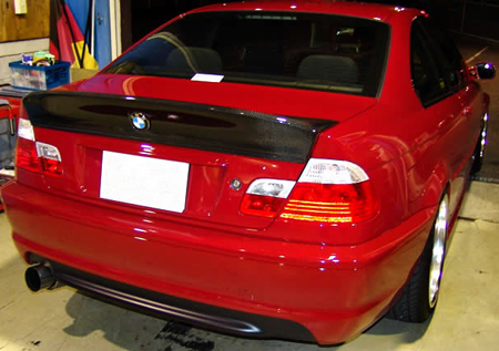 BMW-E46-M3-CSL-rear-trunk-spoiler.jpg