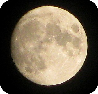 09 07 05 moon