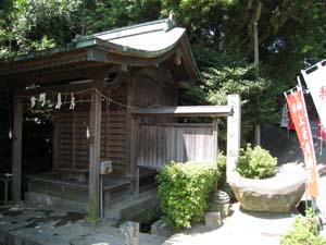 水分神社の社殿